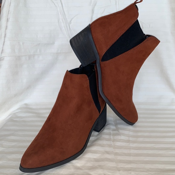 Forever 21 6 Ladies Burnt Brown Ankle Booties NWOT - Picture 1 of 8